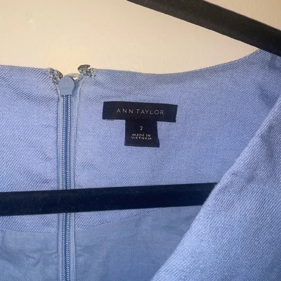 Ann Taylor Tie Waist linen Sheath Dress - Picture 2 of 4